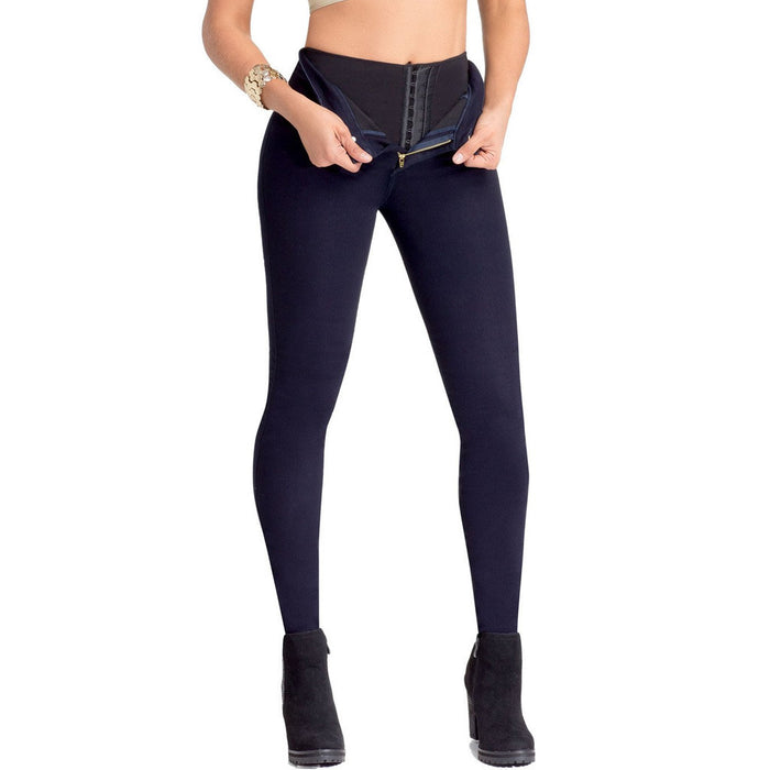 Lowla 218235 | Jeans Colombianos Ajustados con Faja Interna